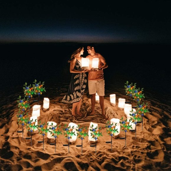 Solar Christmas Decorative Landscape Stake Lights, IP65 - Picture 5 of 5